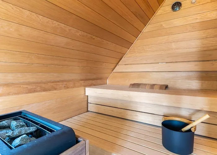 Victoria House Victoria House